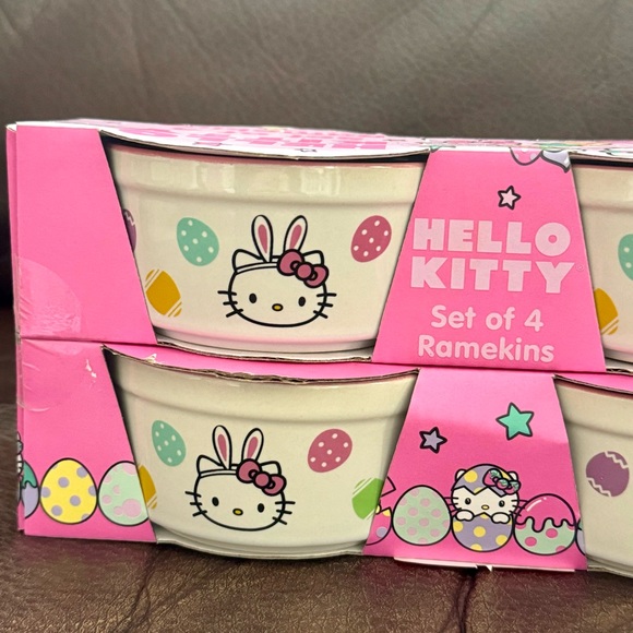 Hello Kitty Easter Ramekin Set - Picture 13 of 15